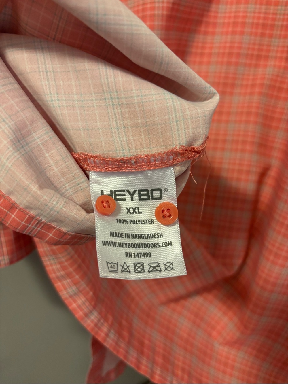 HEYBO Men's Coral Plaid Long-Sleeve Button-Down Shirt - Picture 4 of 4